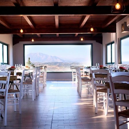 Relais Il Feudo Bed & Breakfast Beltiglio Exterior foto