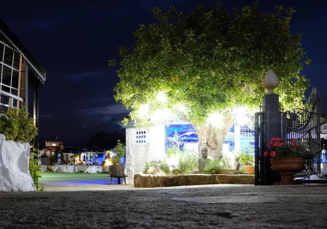 Relais Il Feudo Bed & Breakfast Beltiglio Exterior foto