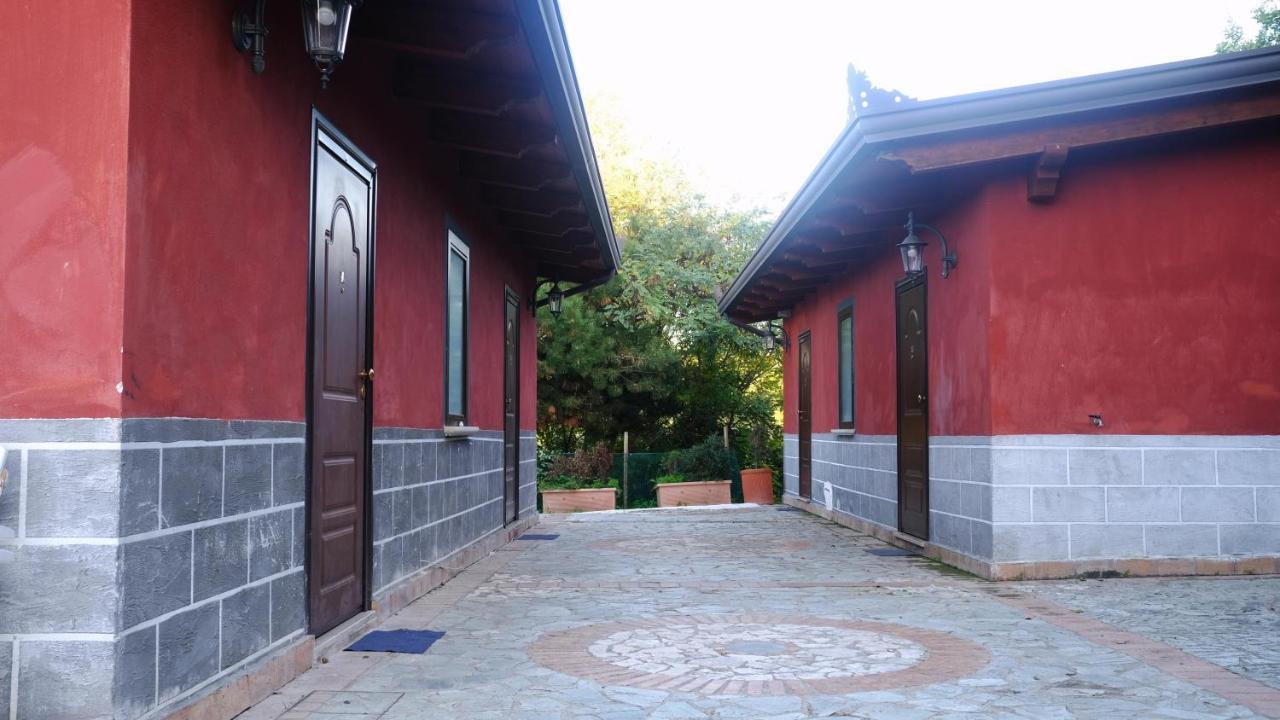 Relais Il Feudo Bed & Breakfast Beltiglio Exterior foto